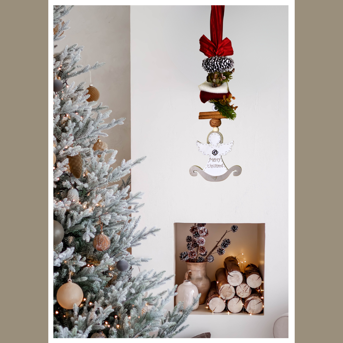 Drewniana zawieszka świąteczna Anioł z napisem Merry Christmas
